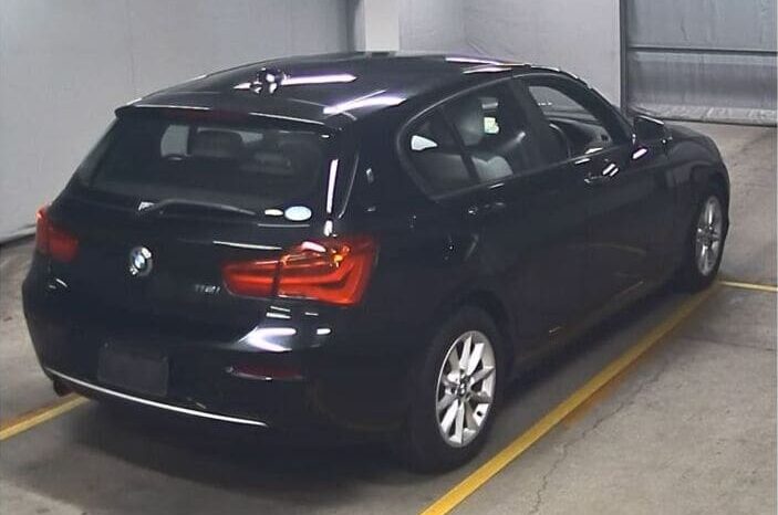 
								2015 BMW 1 Series full									