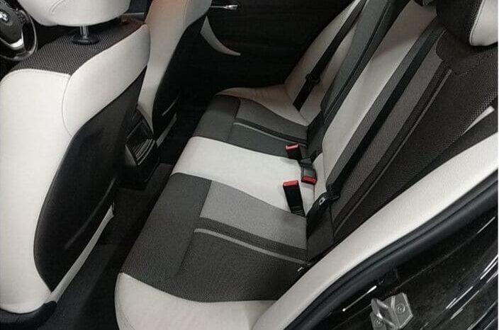 
								2015 BMW 1 Series full									