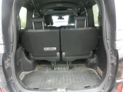 
										2017 Toyota Voxy full									
